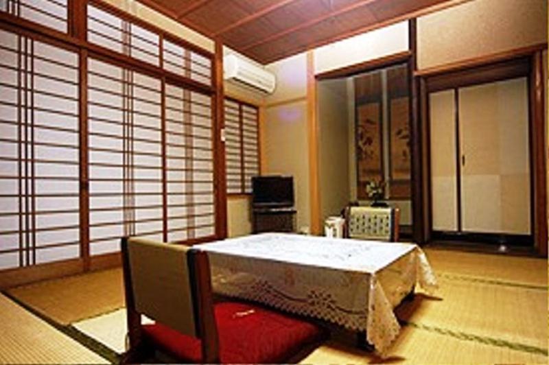Ougiya Ryokan Toyooka  Oda fotoğraf